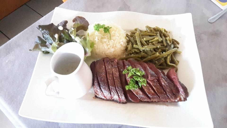 Pension Hotel Restaurant De La Place Voujeaucourt エクステリア 写真